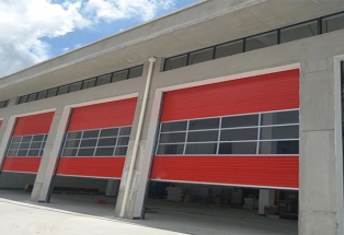 地磁感应式快速门的应用